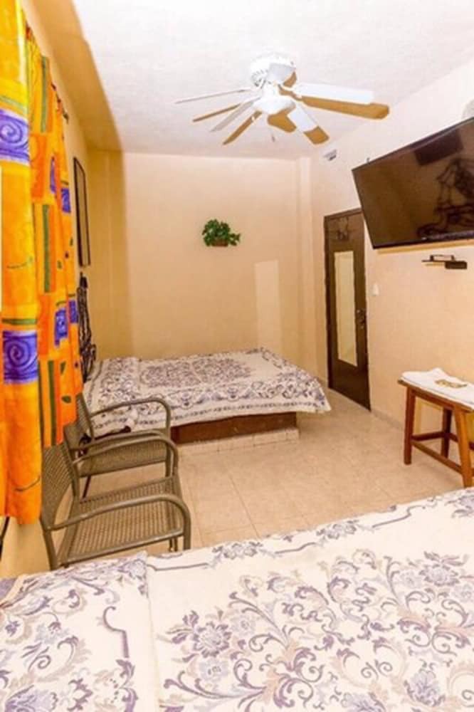 Hotel Los Reyes
