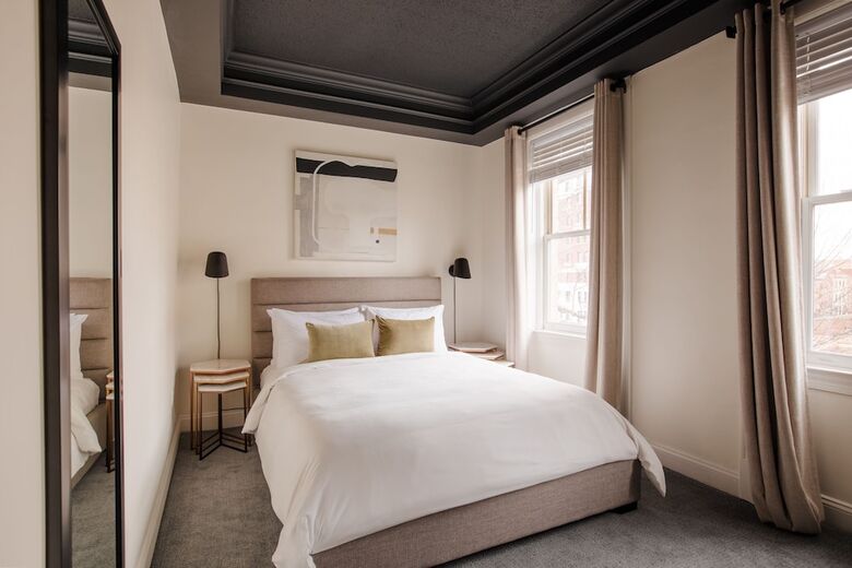 Hotel Dupont Circle Embassy Inn By Found
