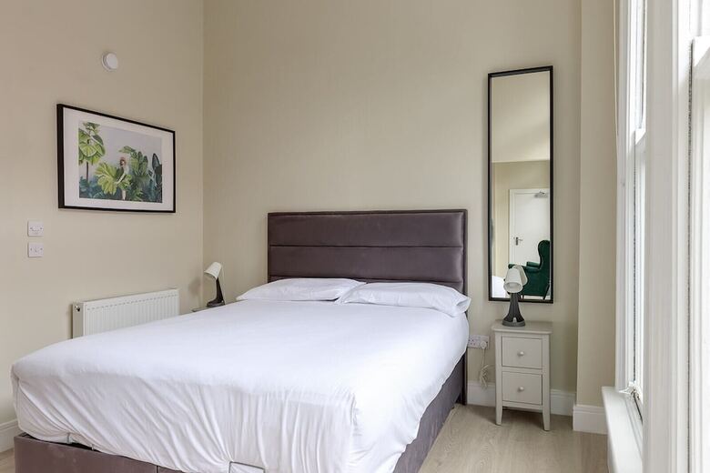 Hotel Dublin Castle Suites