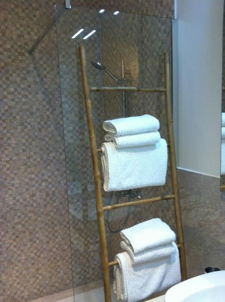 Auberge De L'oum�de