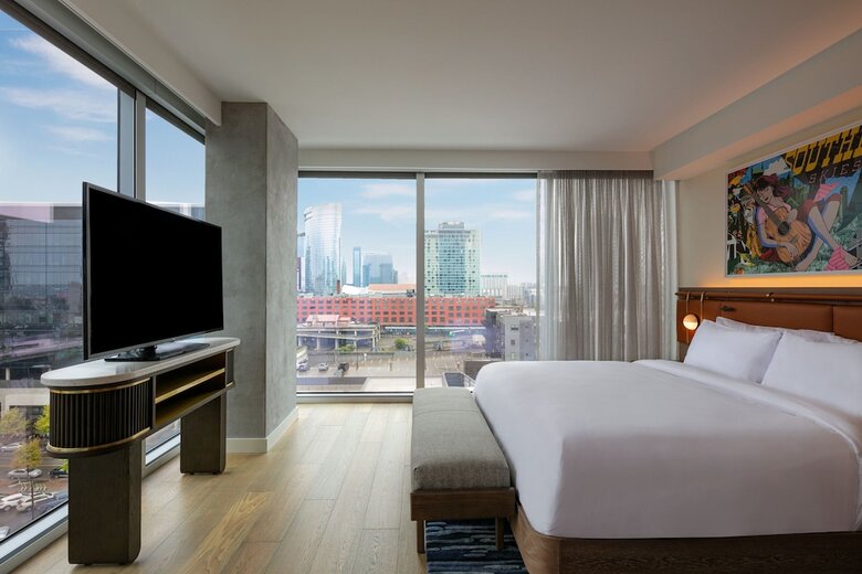 Hotel W Nashville
