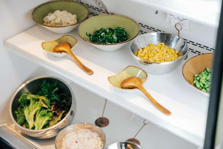 Hotel Moxy Osaka Umeda