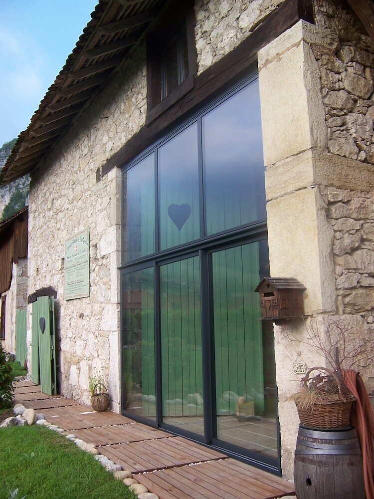 La Ferme Bonne De La Grotte