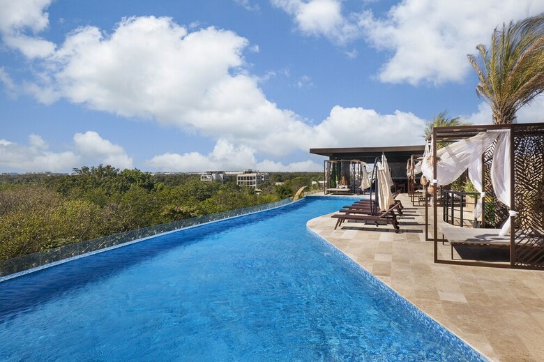 Apartamentos Menesse Ph
