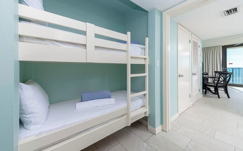 Aparthotel Phoenix All Suites