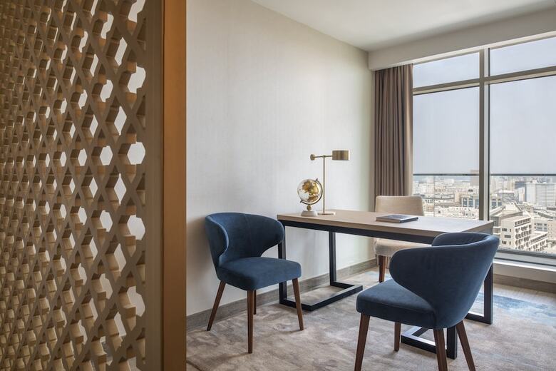 Abesq Doha Hotel And Residences - An Ihg Hotel