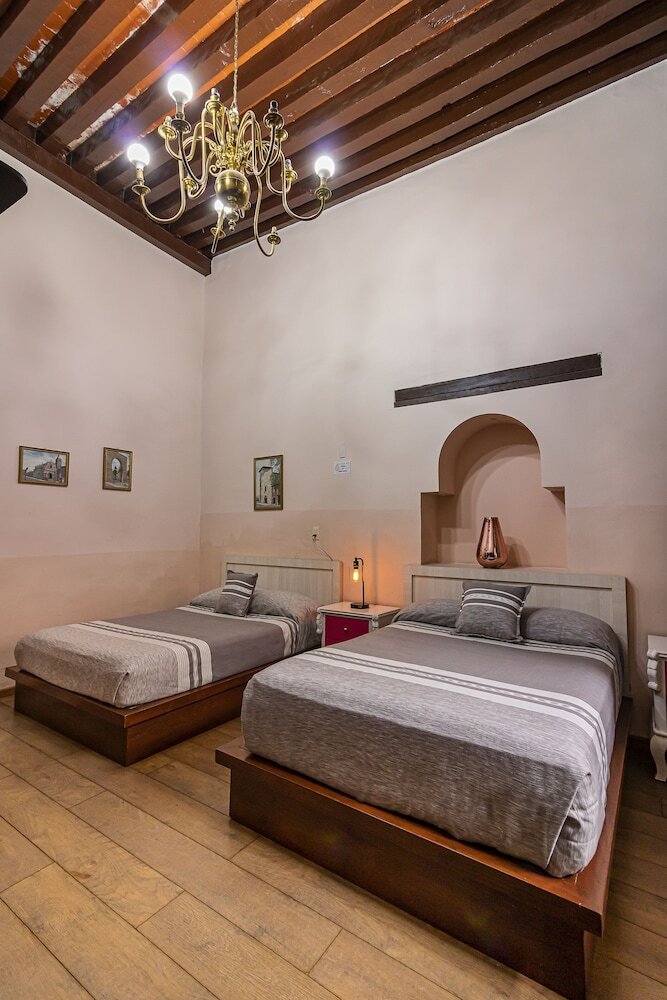 Hotel Cantera Rosa