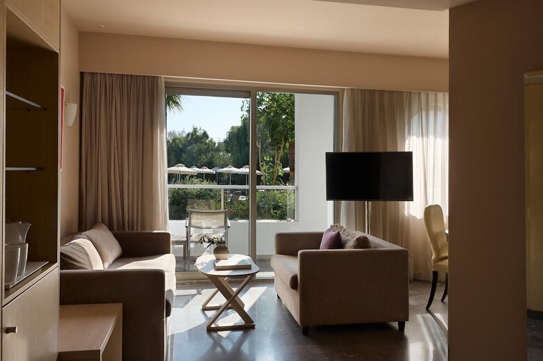 Hotel Atlantica Akti Zeus