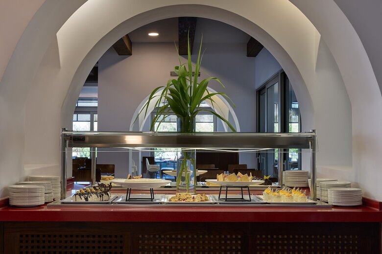 Hotel Atlantica Akti Zeus