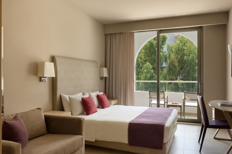 Hotel Atlantica Akti Zeus