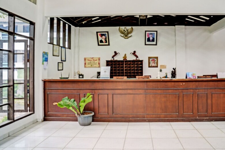 Oyo 92324 Hotel Sinar Rejeki