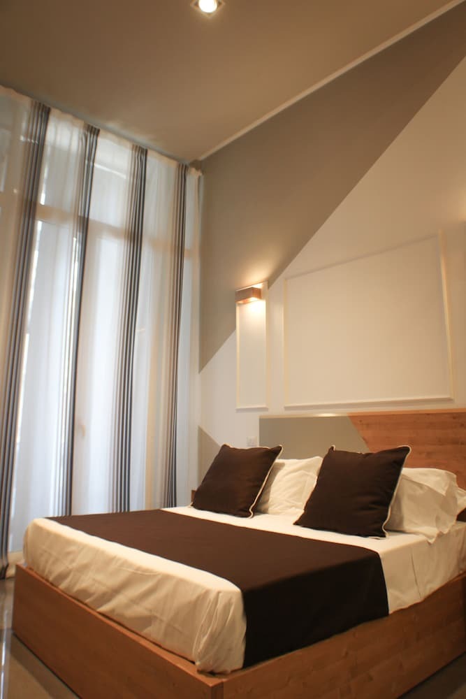 Be Italian Room Bovio 23