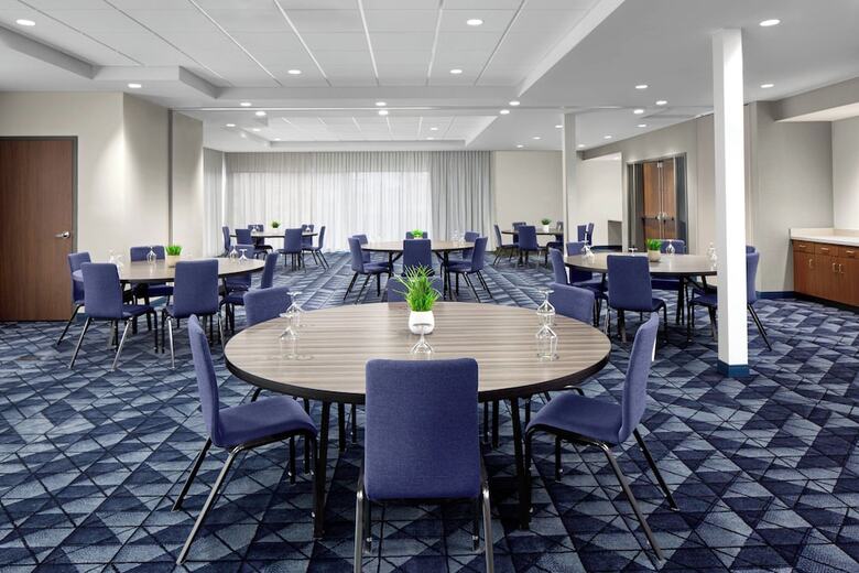 Hotel Courtyard By Marriott Lansing Downtown
