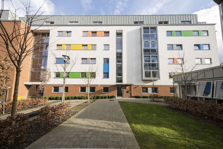 Hotel Wenlock Court