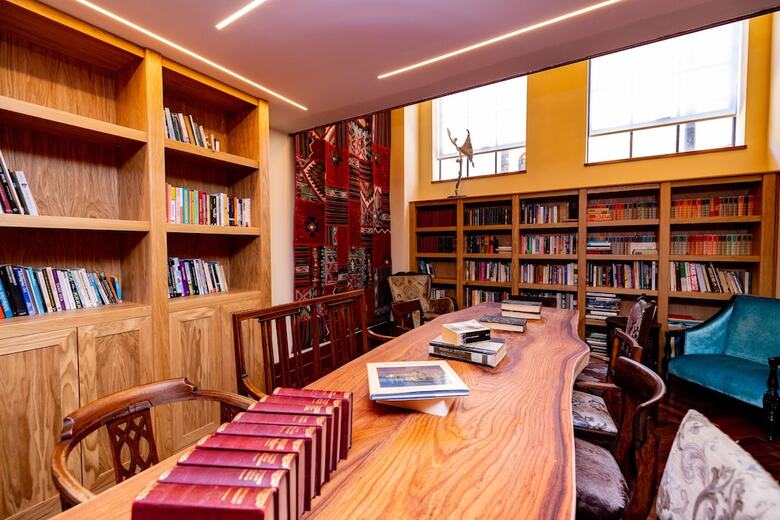 Limehouse Library Hotel