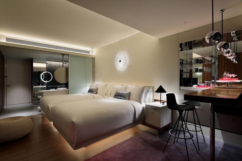 Hotel W Osaka