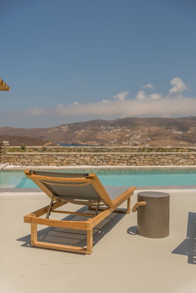 Villa Amarelo Suites