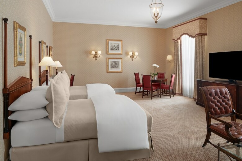 Capital Hotel