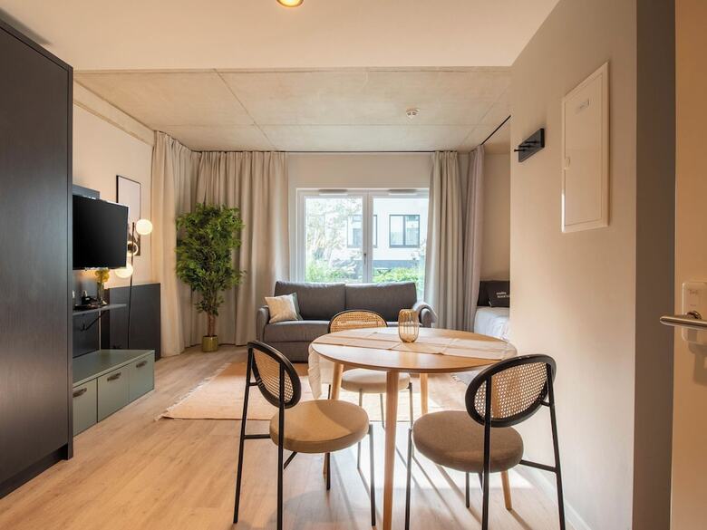 Limehome D�sseldorf Stresemannstra�e