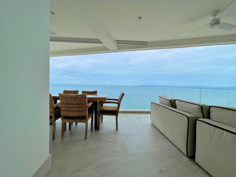 Hotel Maxwell Residences At Indah