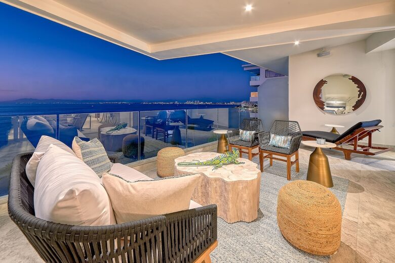 Hotel Maxwell Residences At Indah