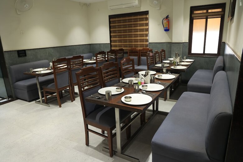 Hotel Sar Kamla Dham