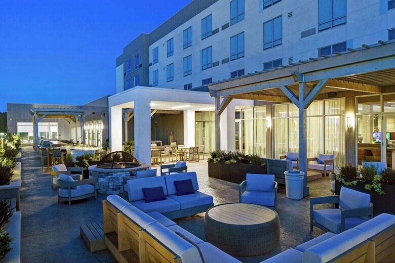 Hotel Courtyard By Marriott Hamilton