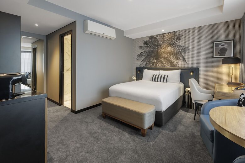 Hotel Imagine Beach Road