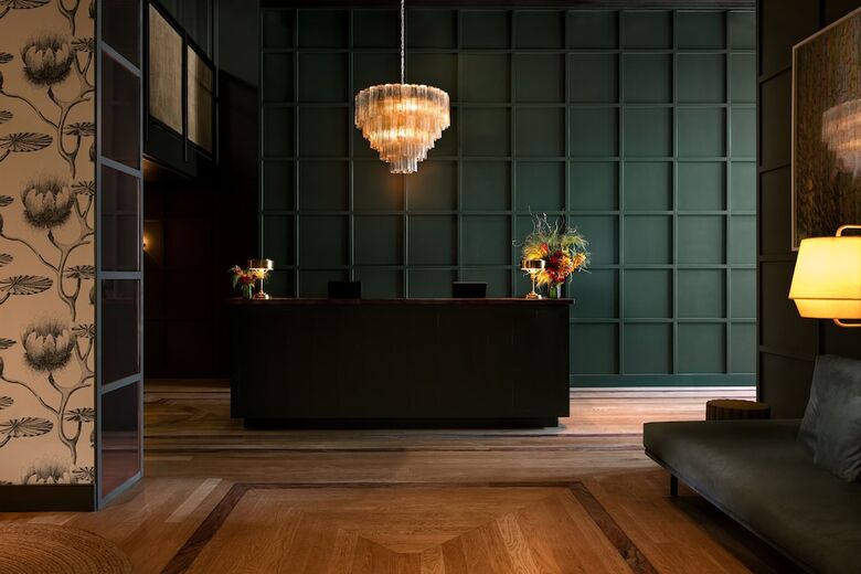 Hotel The Aster