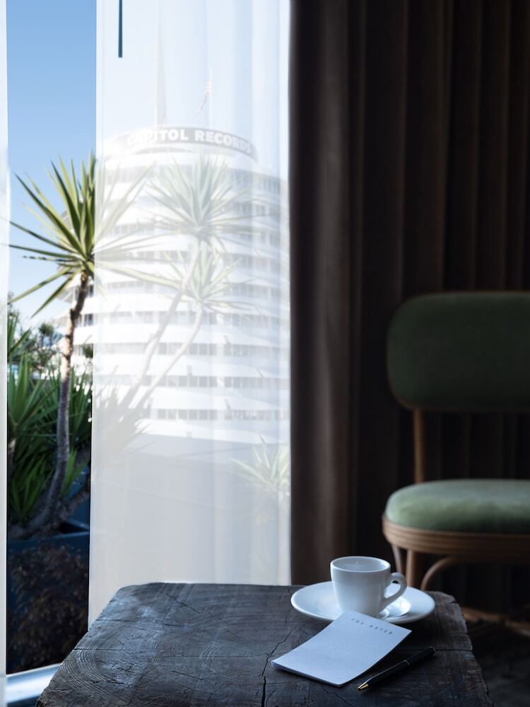 Hotel The Aster