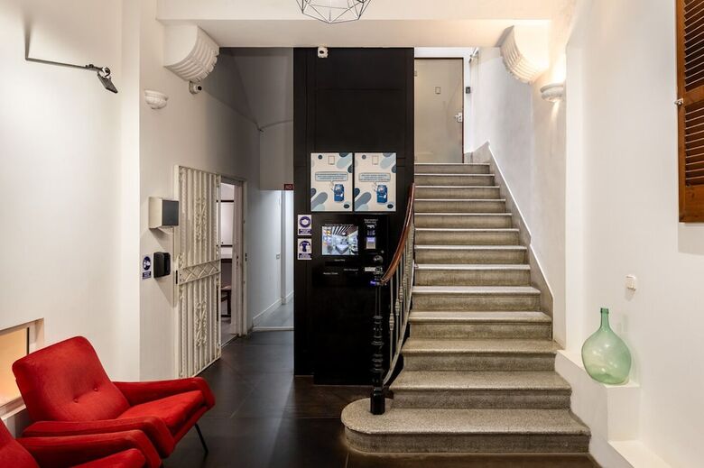 Hotel Antiguo Brondo Selfcheck-in Smart Rooms
