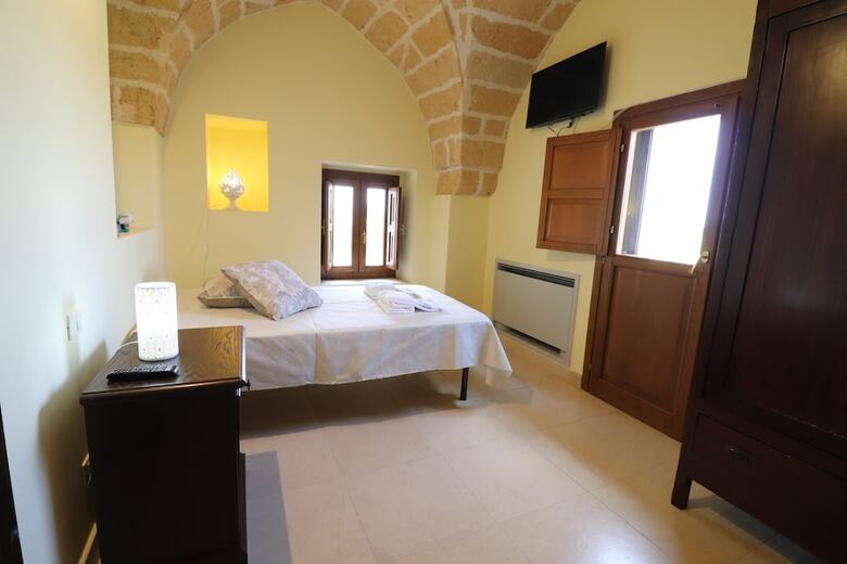 Bed & Breakfast Matrimoniale Budget Navel