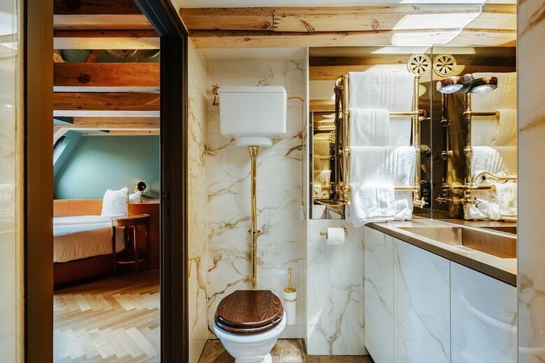 Hotel The Noblemen