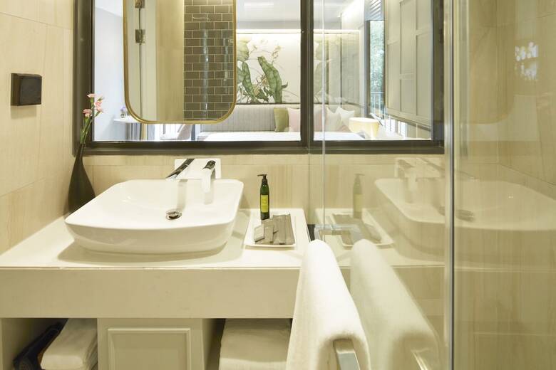 Hotel The Quarter Ploenchit By Uhg