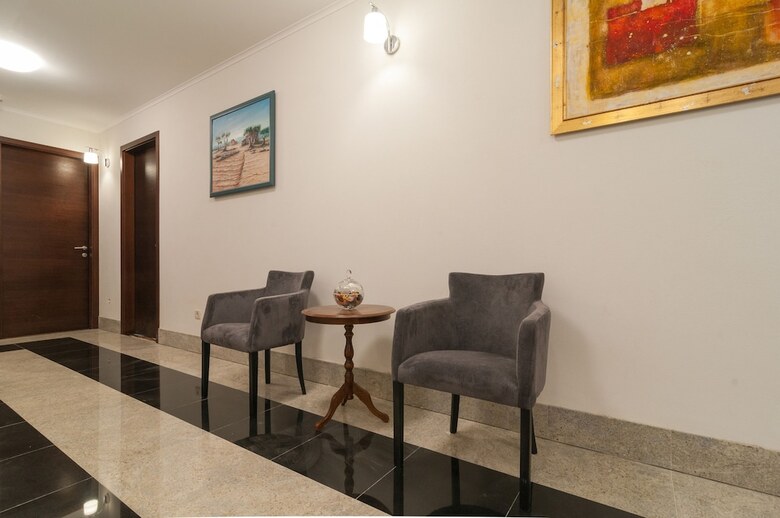 Luxury Rooms Near Beach 3