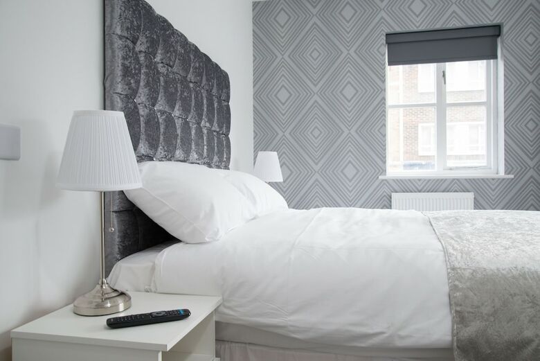 Tlk Apartments And Hotel