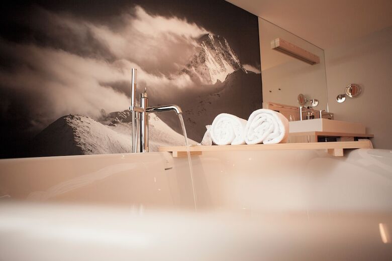 Hotel Eiger Mountain & Soul Resort