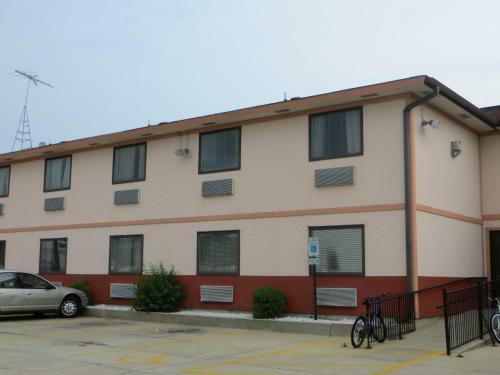 Motel Fairbridge Inn Express
