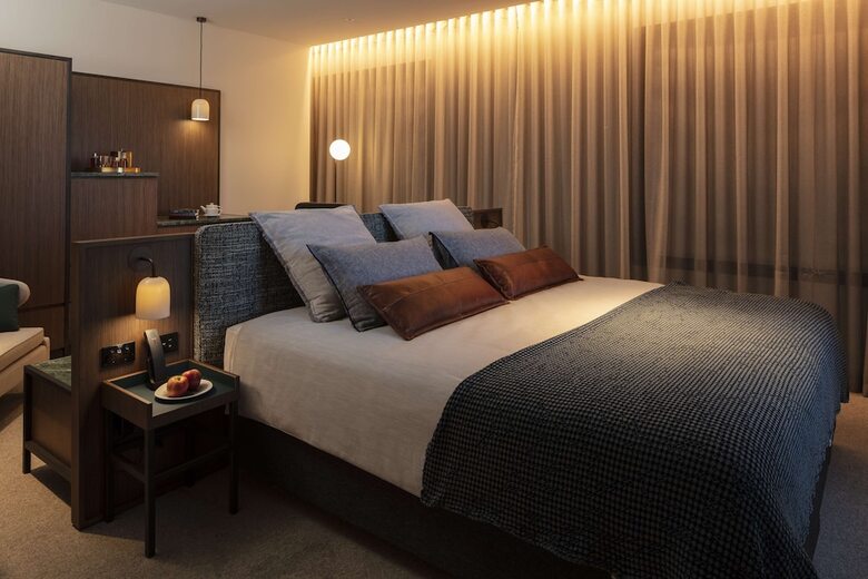 Next Hotel Melbourne, Curio Collection By Hilton