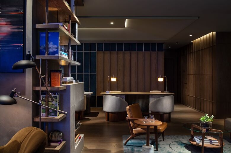 Hotel The Hari Hong Kong