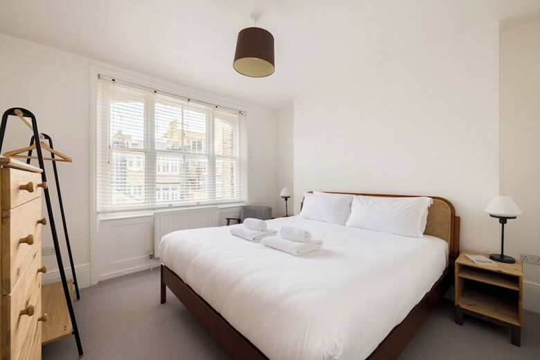 Aparthotel Hausd - Floral Street