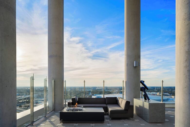 AC Hotel By Marriott Orlando Downtown