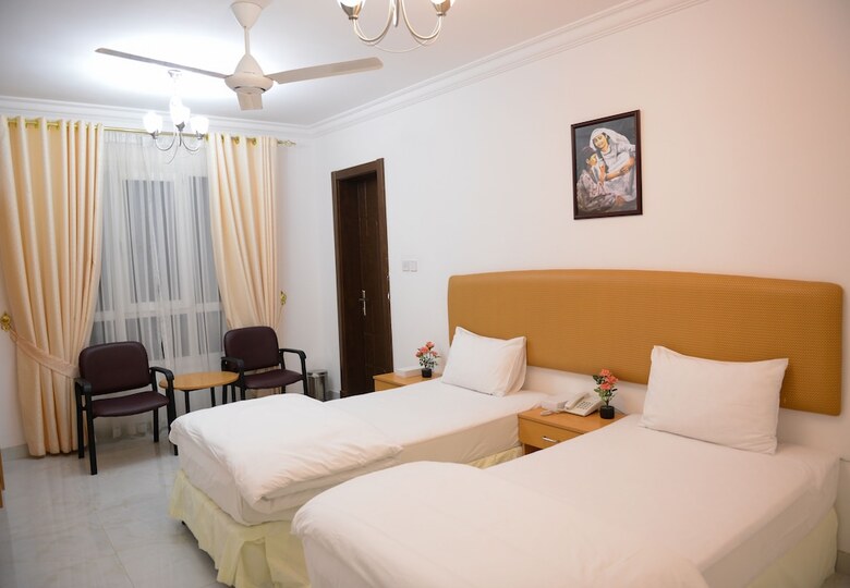 Aparthotel Oasis Hotel Apartments