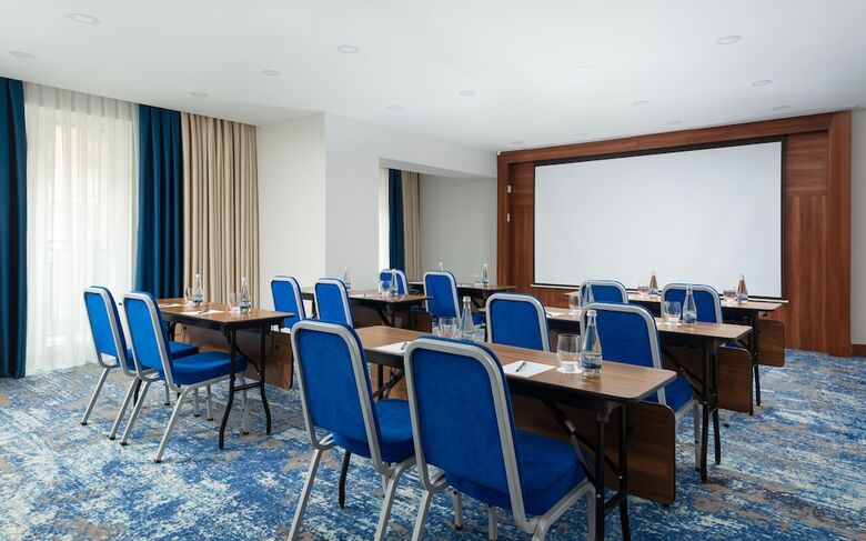 Hotel Courtyard By Marriott Tashkent