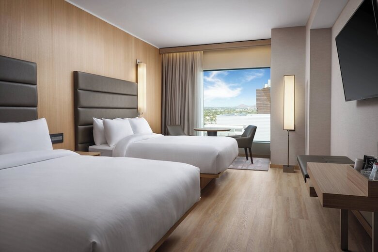 AC Hotel By Marriott Phoenix Downtown