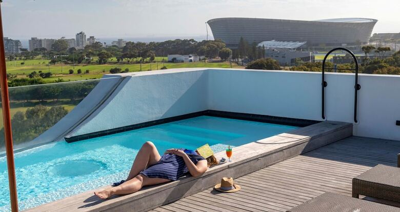 Anew Hotel Green Point