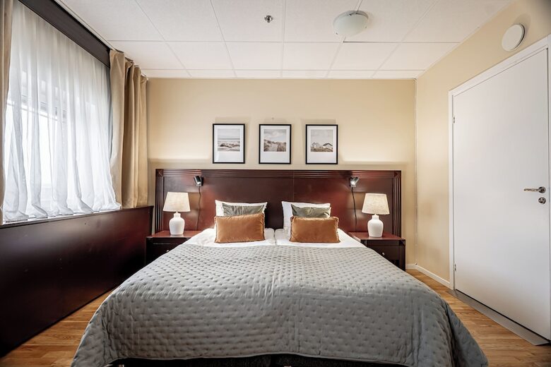 Solna Park & Hotel