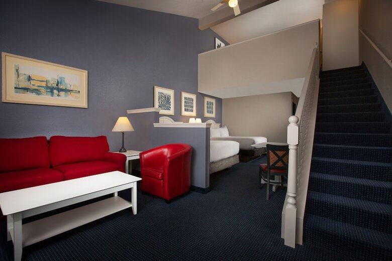 Blue Harbor Resort And Conference Center