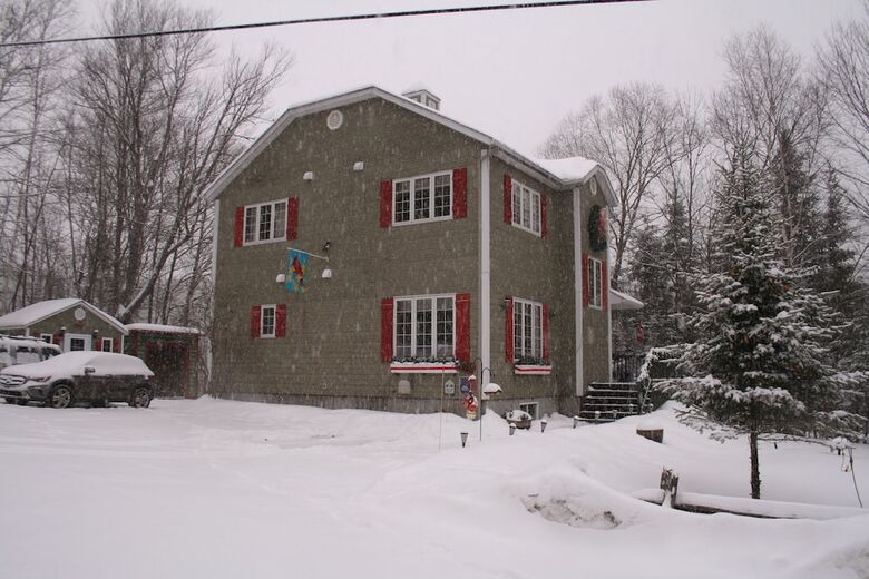 Bed & Breakfast La Chaumiere De L' Anse