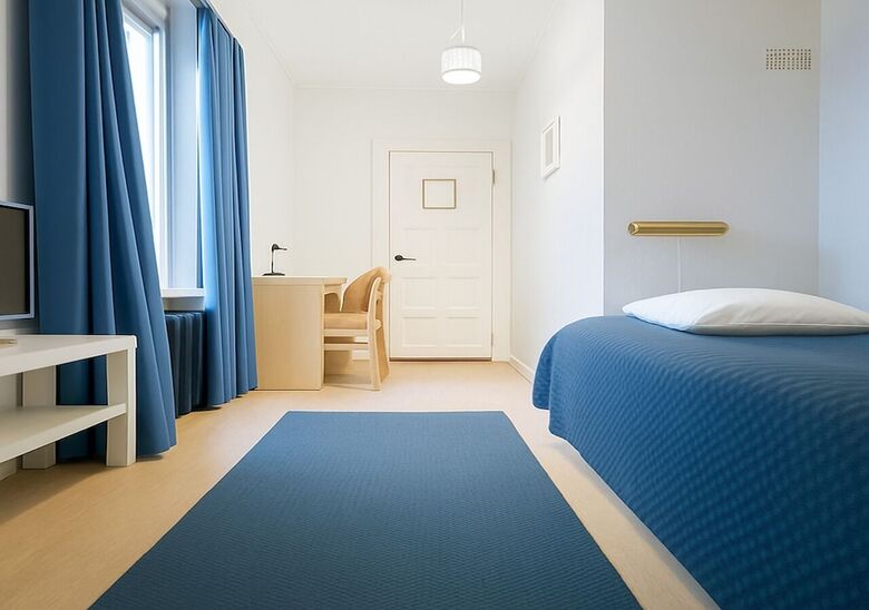 Senate Hotel
